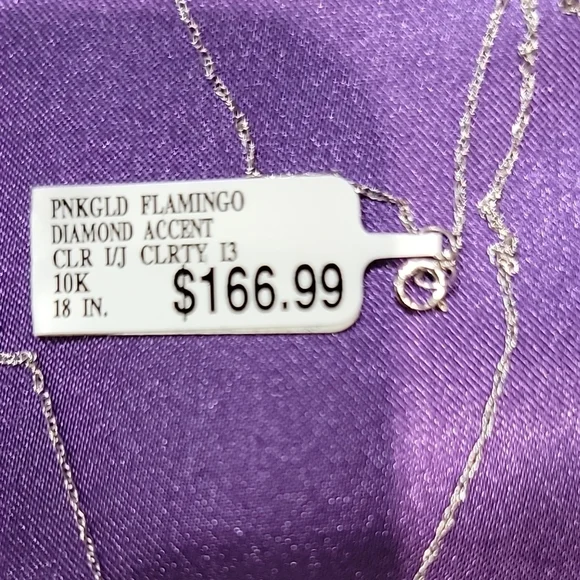 Elegant Silver Flamingo Pendant Necklace - Picture 3 of 4